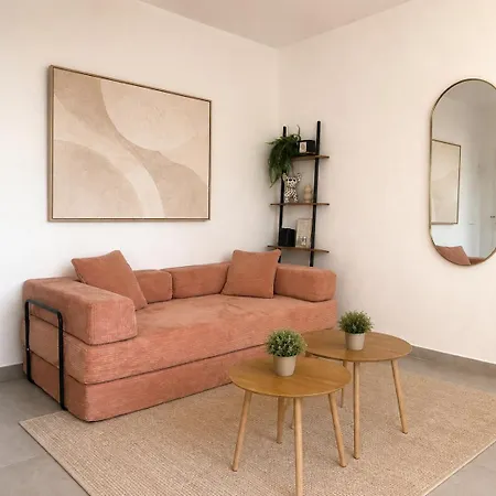 Imperial Park Sea View Retreat דירה *