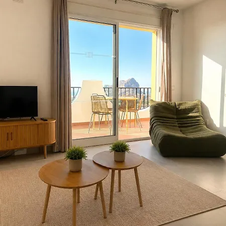 Imperial Park Sea View Retreat דירה *