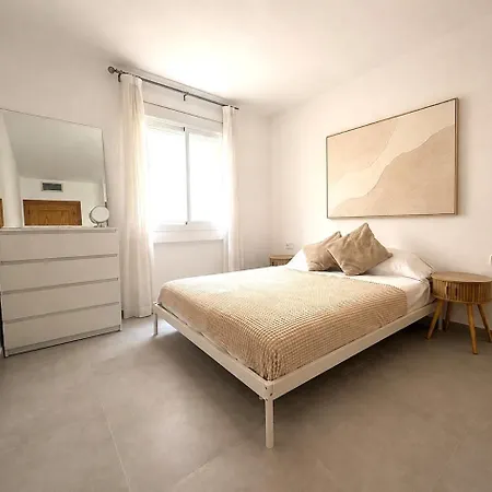 דירה Imperial Park Sea View Retreat