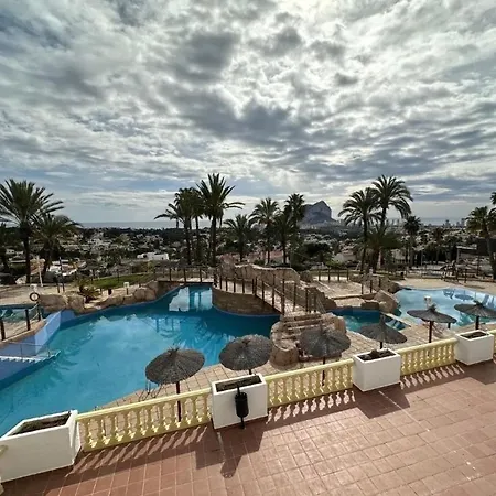 Imperial Park Sea View Retreat דירה קלפה
